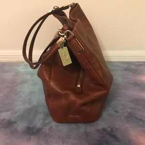 ✨Sale✨ Coach Large Phoebe Bag